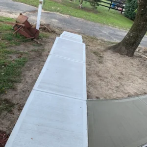 Clean Job Sites and Professional Crews